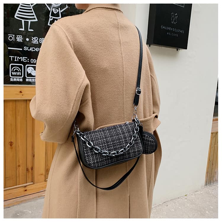 LaBante - Cross Body Bag - Courtney - Black Handbag for Women Clutch Bag  Small Bag  Clutch Bags for Women Over Shoulder Bags For Women PU Vegan  Leather : : Fashion